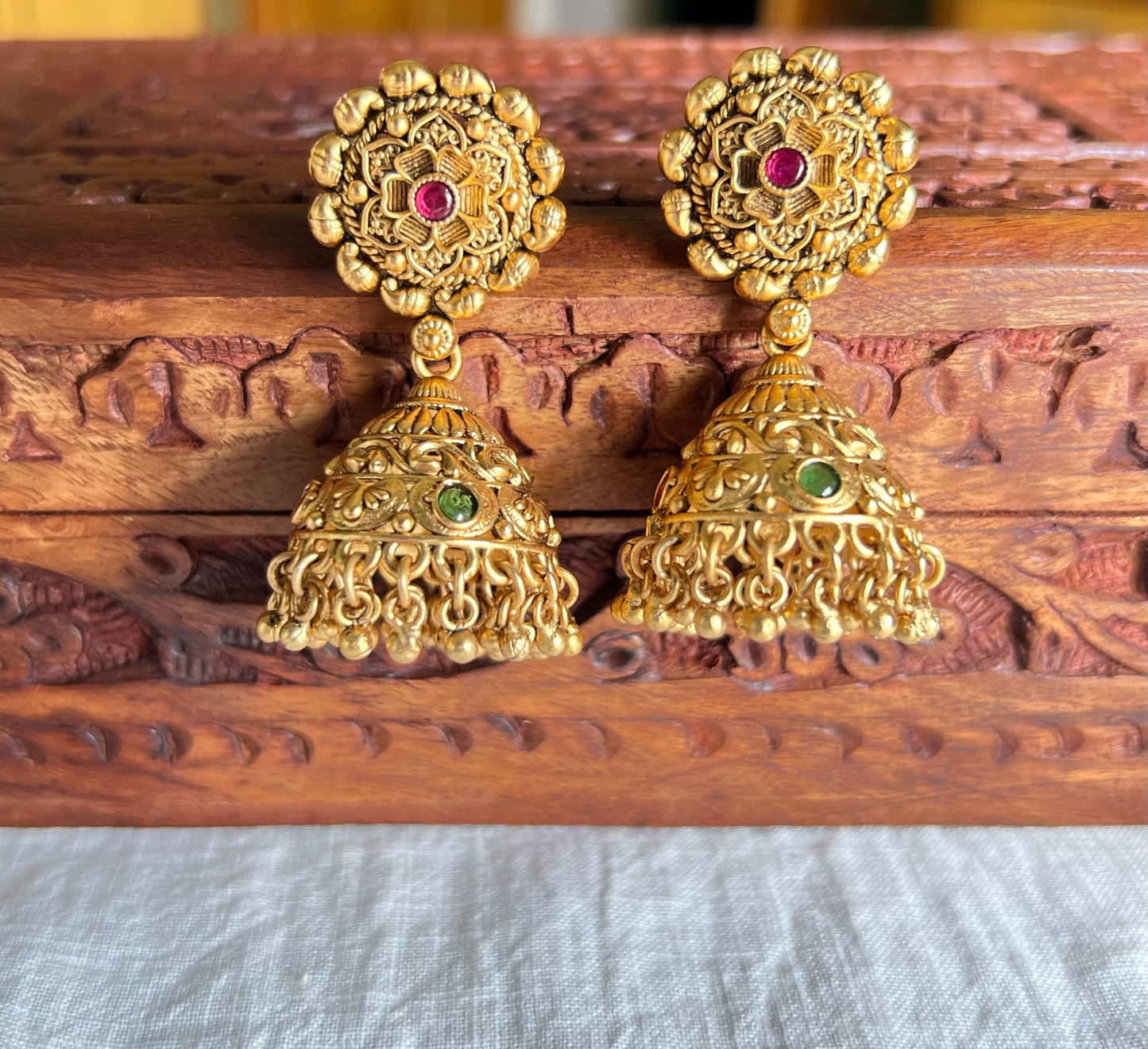 Ranisa Gold Plated Choker Jewellery set with Maangtikka