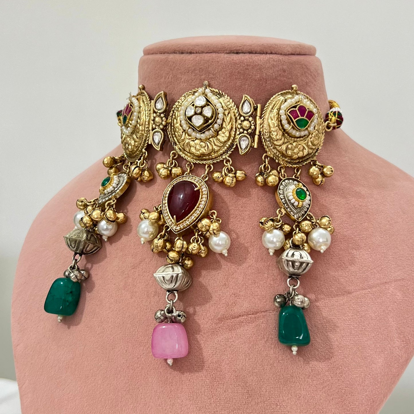Anvi Gold Plated Fusion Jewellery Set