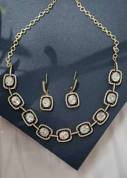 Anandi Polki Kundan Jewellery Set