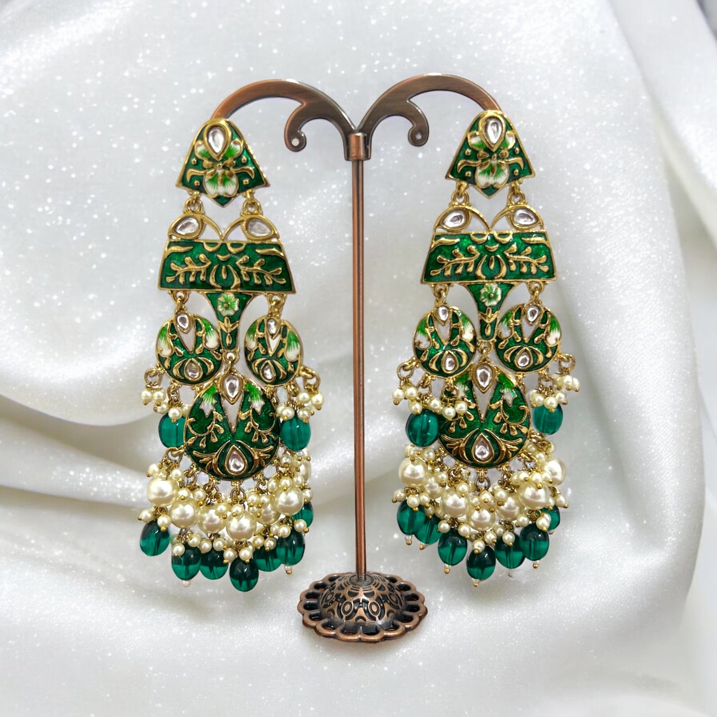 Aradhya Kundan Earrings
