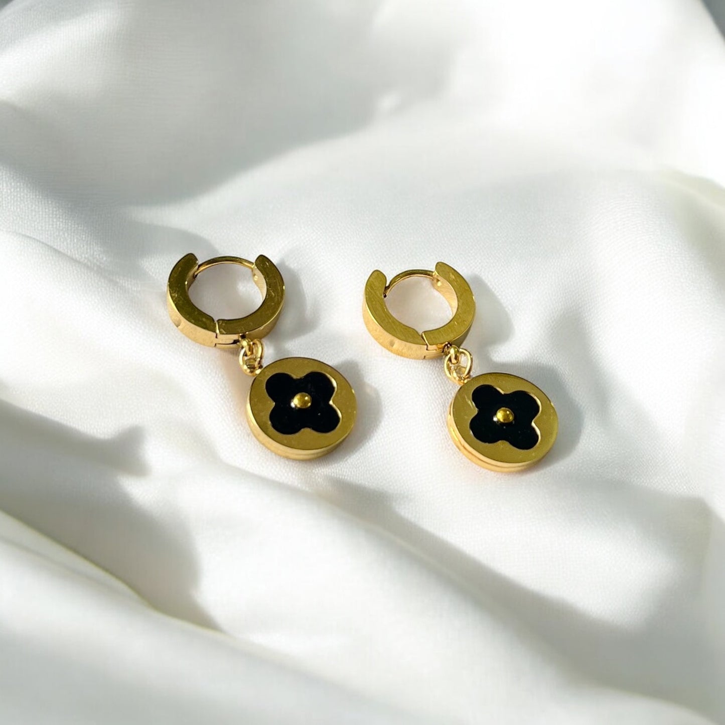 Kitty minimal Gold plated Earrings