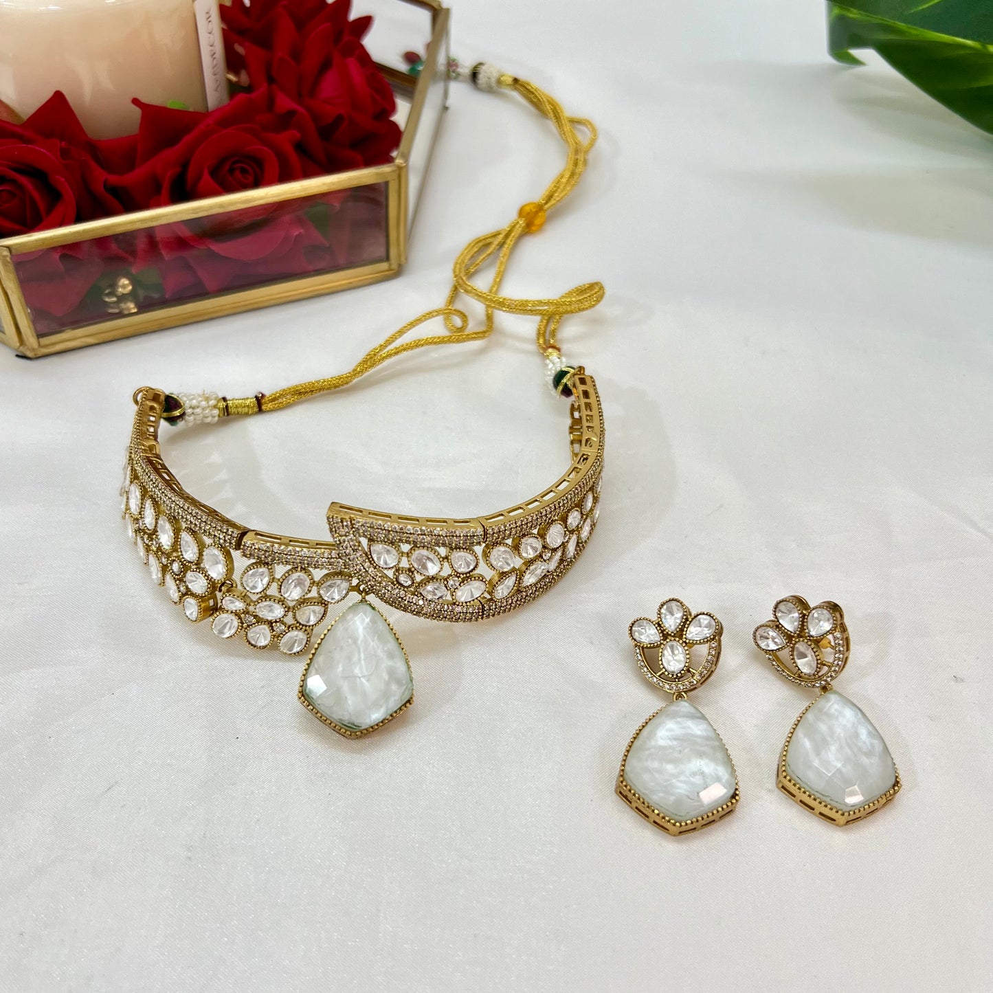 Aamaira Moissanite studded Kundan Choker Jewellery set