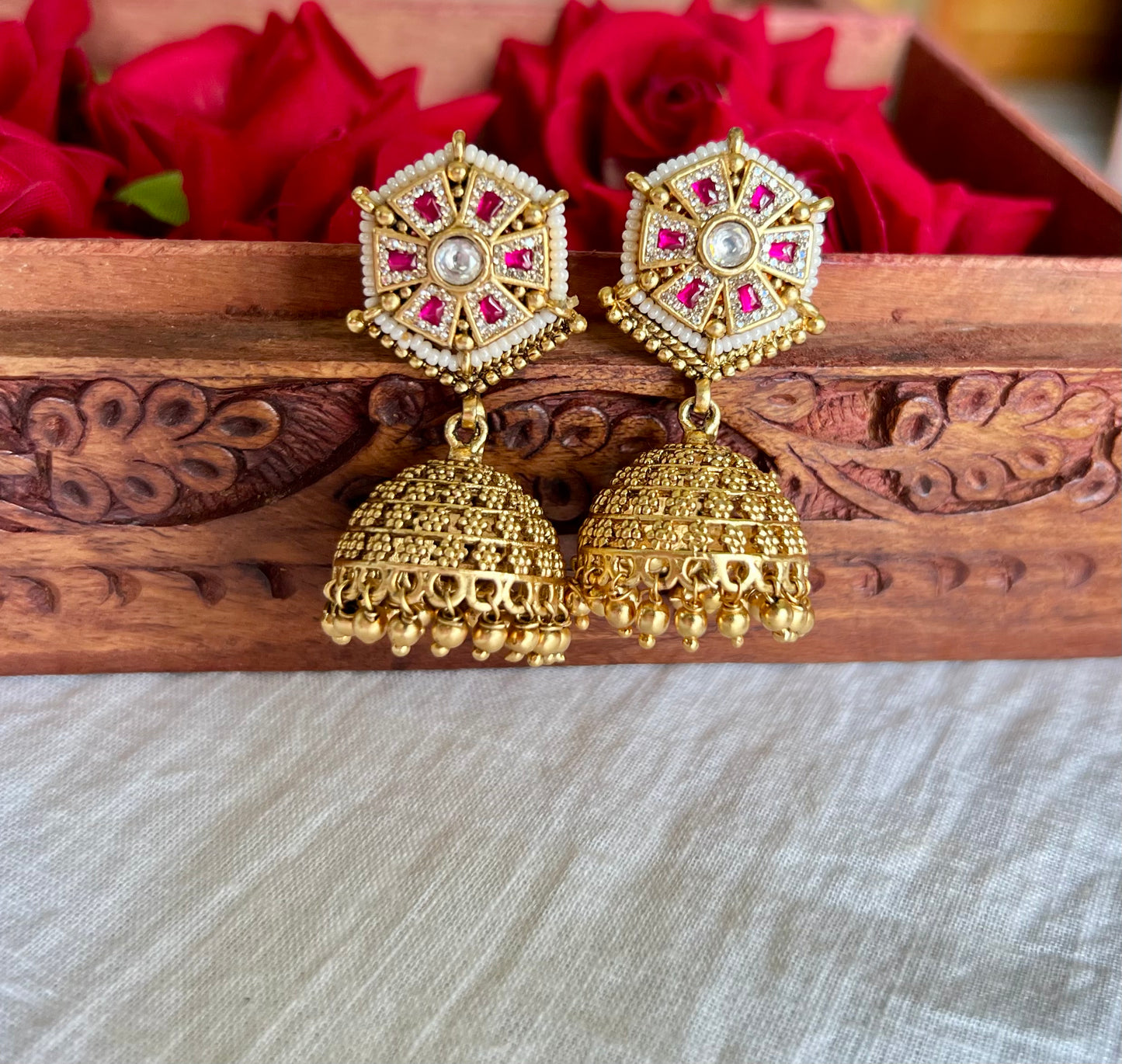 Padmaja Gold Plated Rajwadi kundan Choker Jewellery set