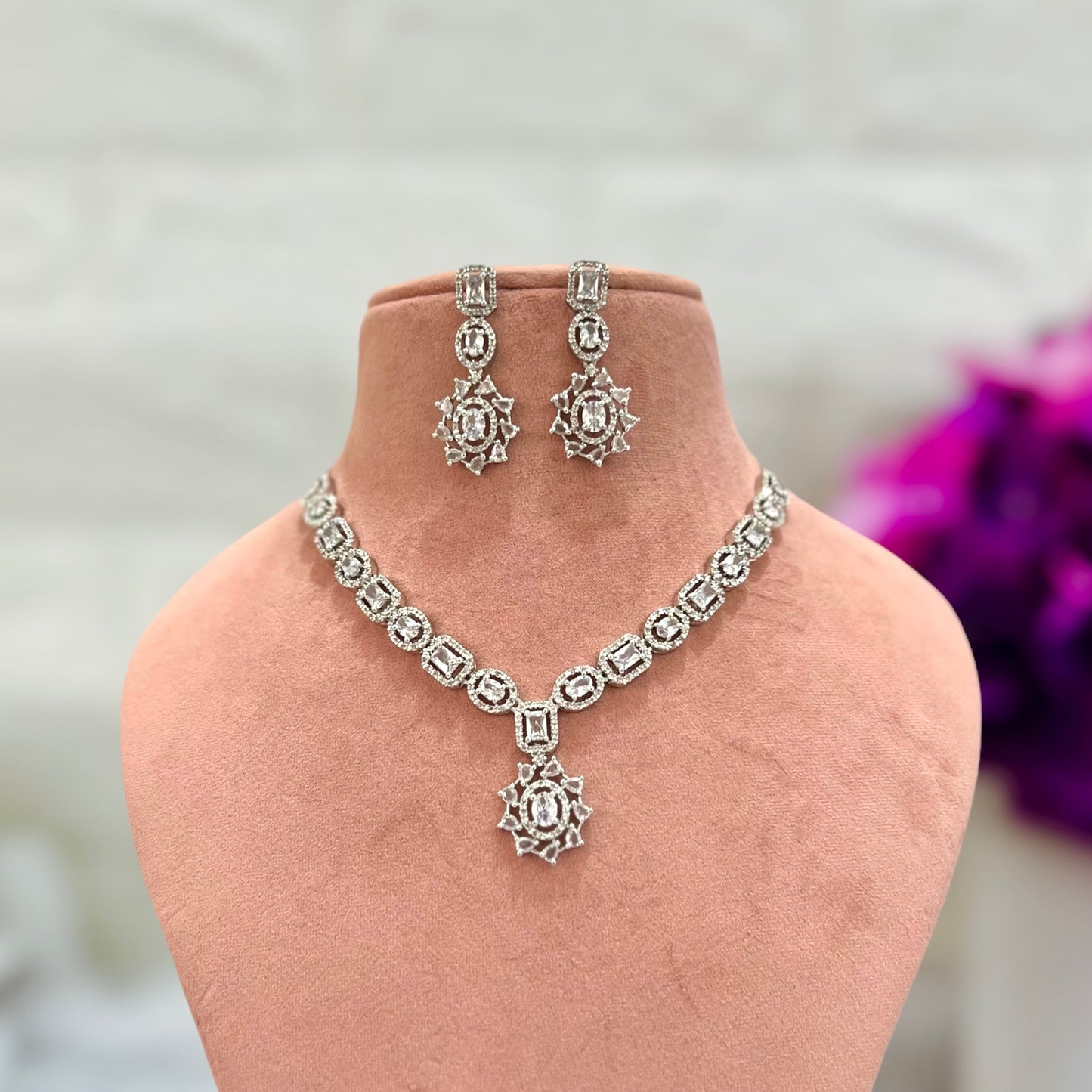 Ava American Diamond Jewellery set