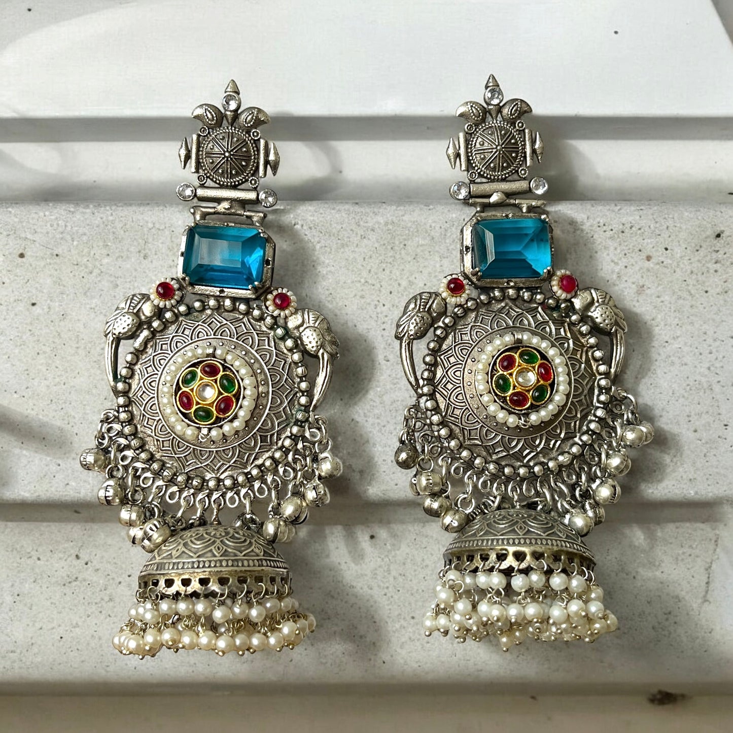 Aaranya Silver Look Alike Fushion Jhumkis