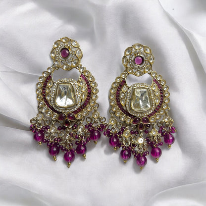 Anushka Kundan Chandbalies