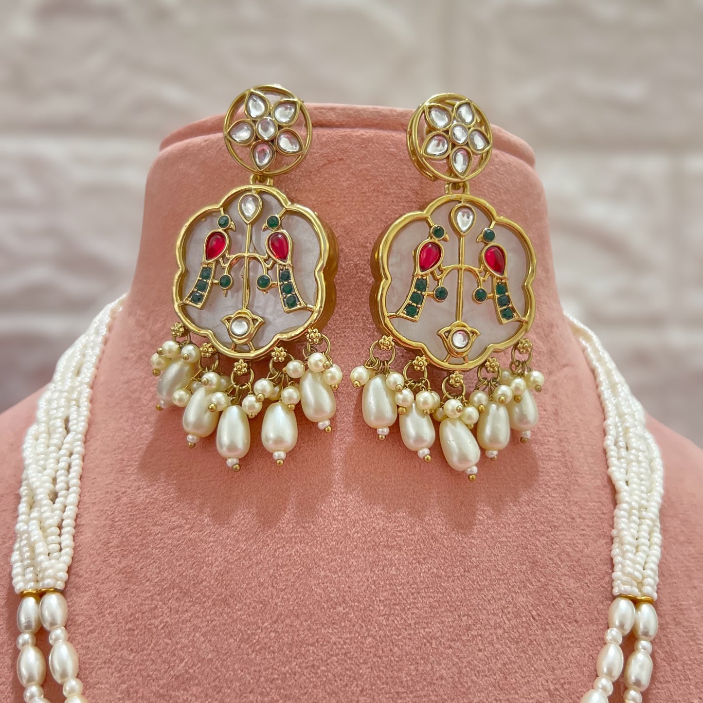 Shree Jewellery Set with Maangtikka