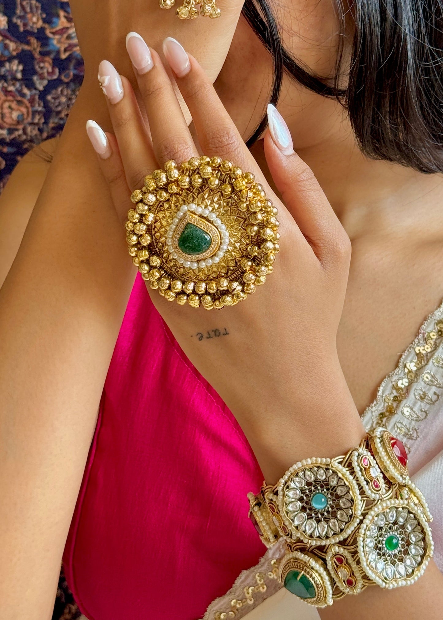 Leela Grungroo Finger Ring