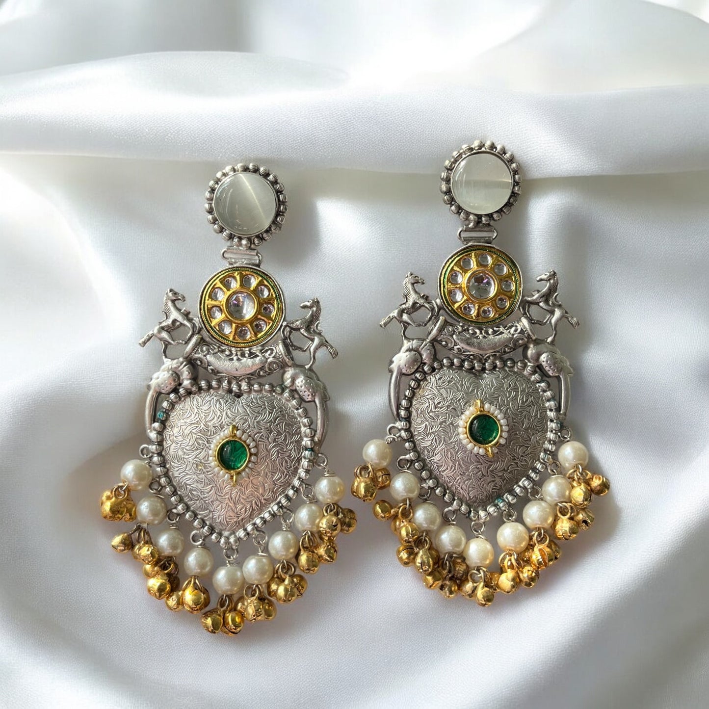 Tanvi Dual Tone Fusion Earrings