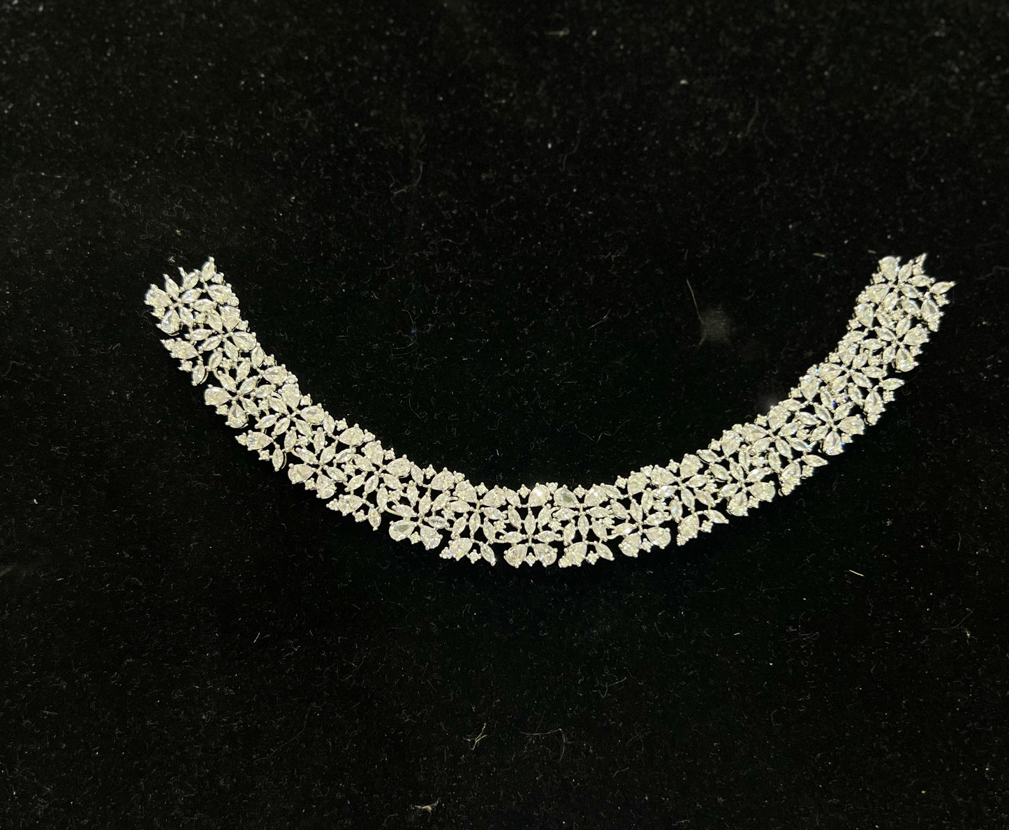 Aamara American Diamond Choker Set (Silver)