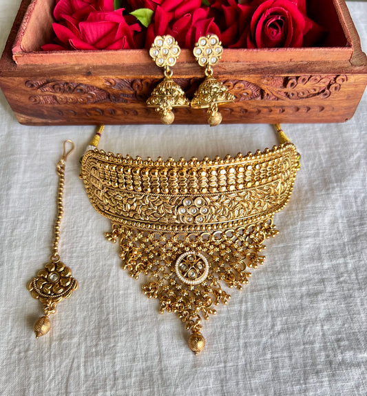 Minakshi Gold Plated Choker Jewellery set with Maangtikka