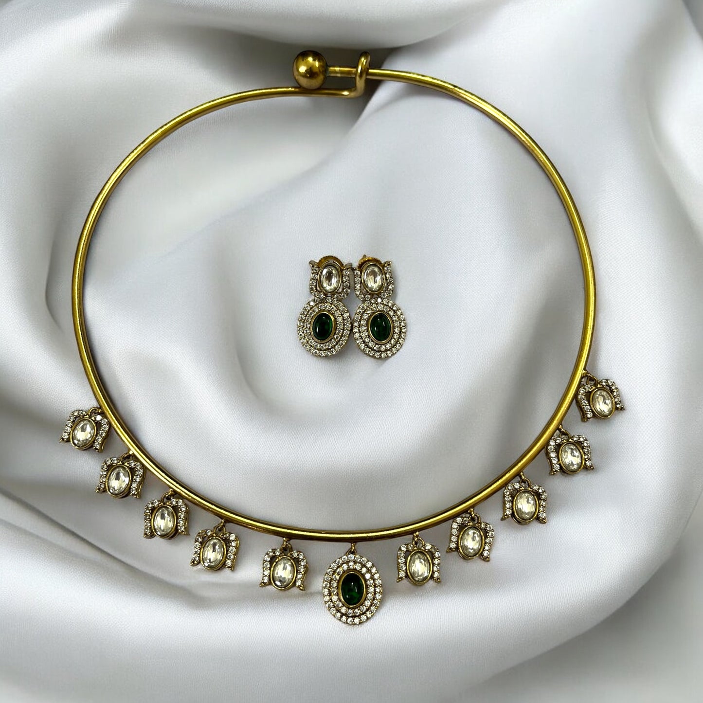 Padmini Gold Plated Hasli Jewellery set