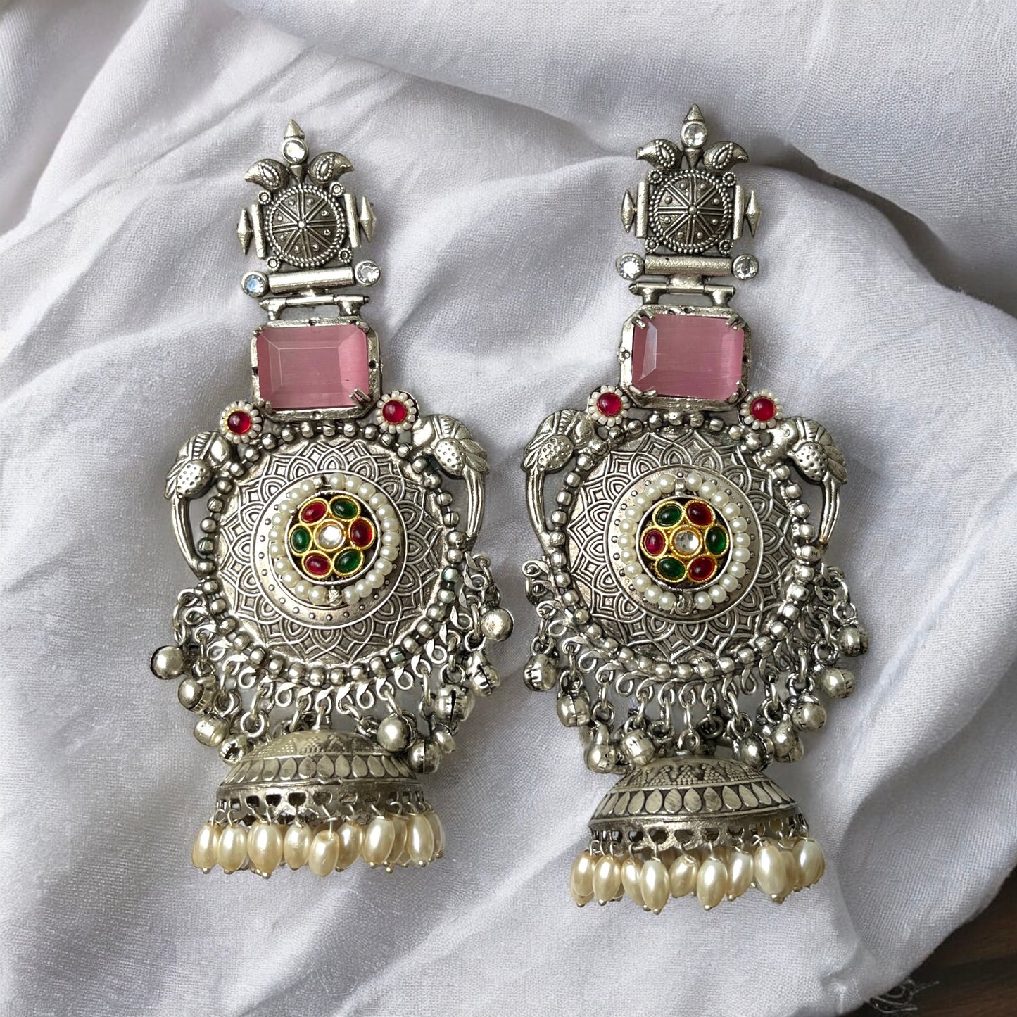 Aaranya Silver Look Alike Fushion Jhumkis