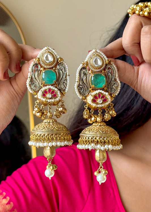 Sanjeeda Dual Tone Fusion Jhumkas