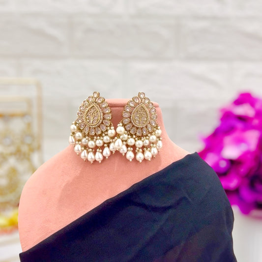 Mili Kundan Earrings